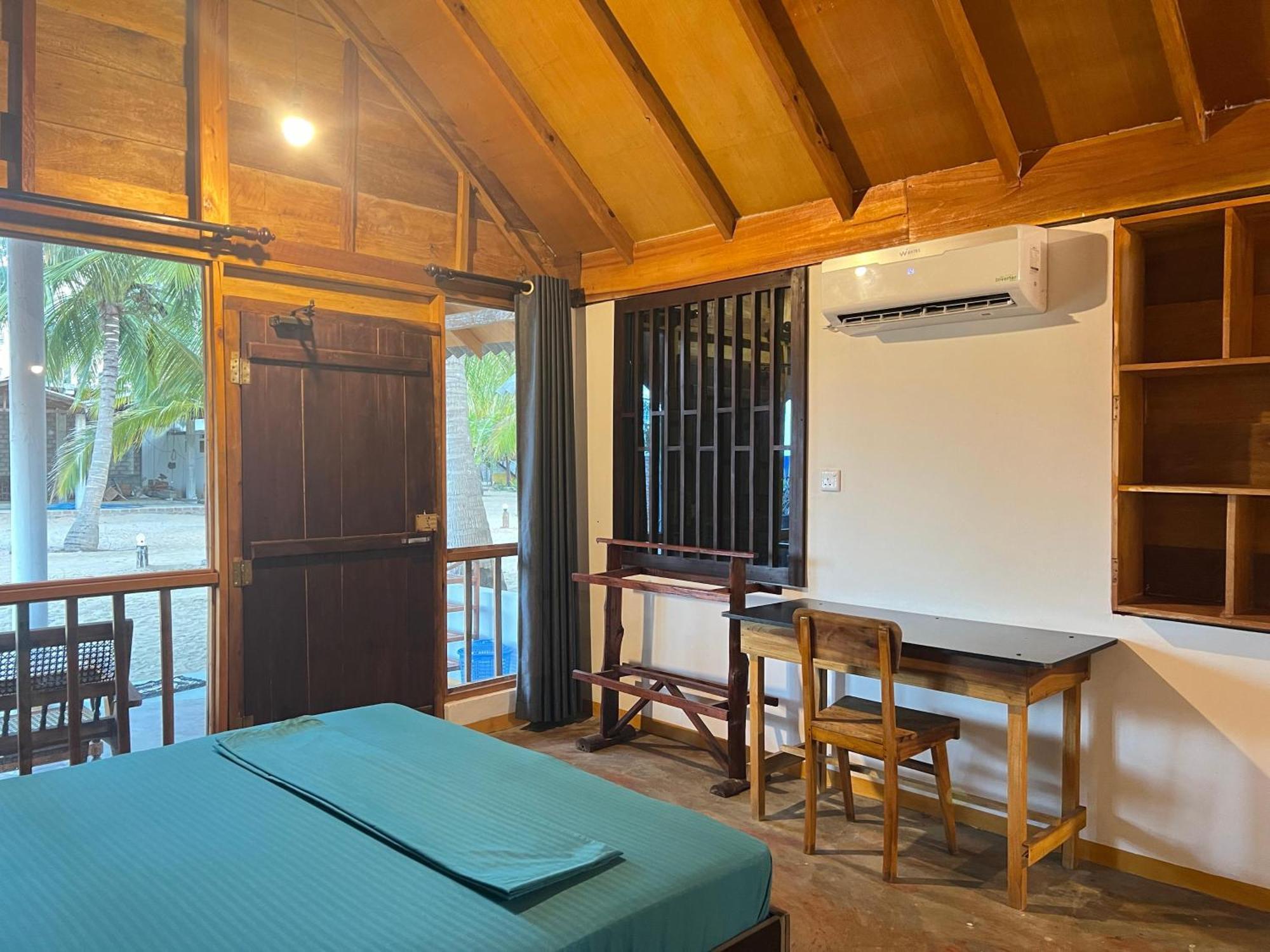 Sand Dune Beach Resort & Surf Camp Arugam Bay Exterior foto