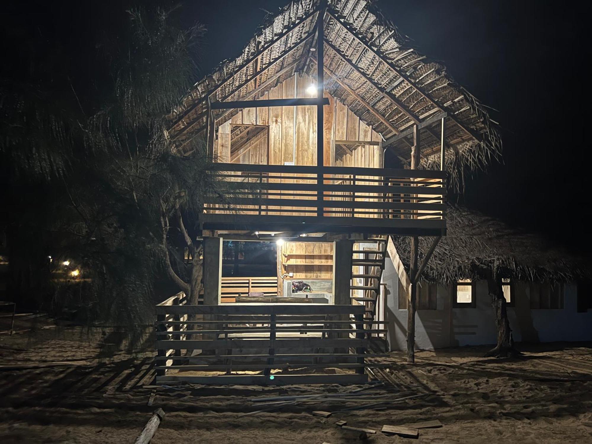 Sand Dune Beach Resort & Surf Camp Arugam Bay Exterior foto